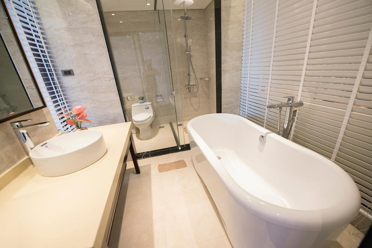 Hong Gia Tue Apartment Hanoi Buitenkant foto