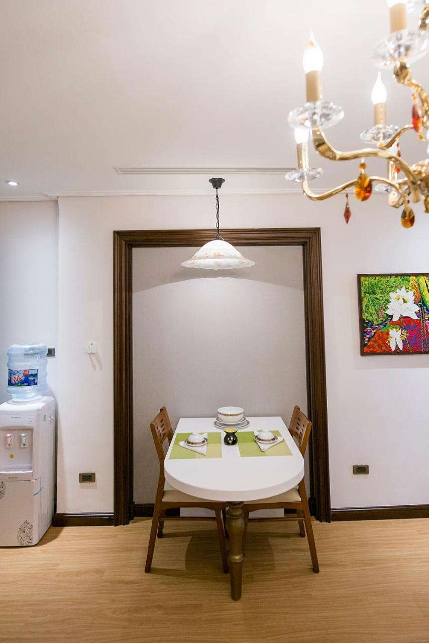 Hong Gia Tue Apartment Hanoi Buitenkant foto